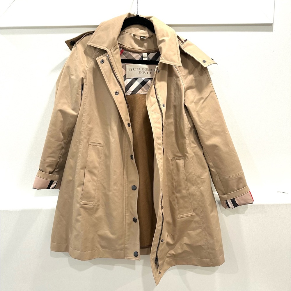 Burberry Beige Tan Trench Coat with Signature Check Lining